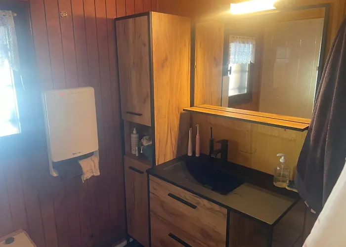 8 Personnes Avec Garage Les Angles (Pyrenees-Orientales)